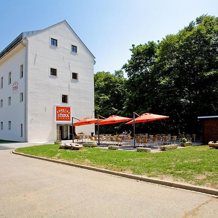 Hotel Zamecka Sypka Blansko Luaran gambar