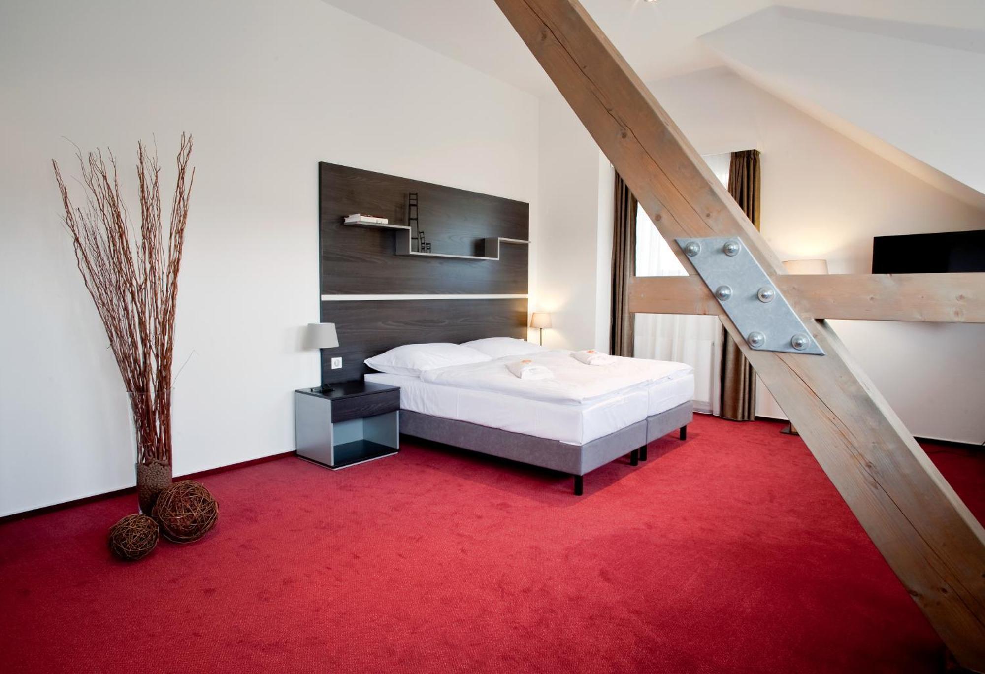 Hotel Zamecka Sypka Blansko Bilik gambar